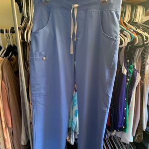 Ceil blue Cade style figs scrub pants worn once
